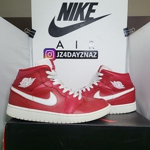 Size 9- Jordan 1 Mid Gym Red 2.0~ 554724 600  Womens size 10.5, Men/Youth Size 9